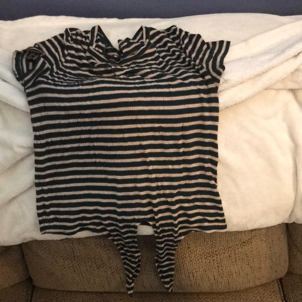 Small American eagle shirt
